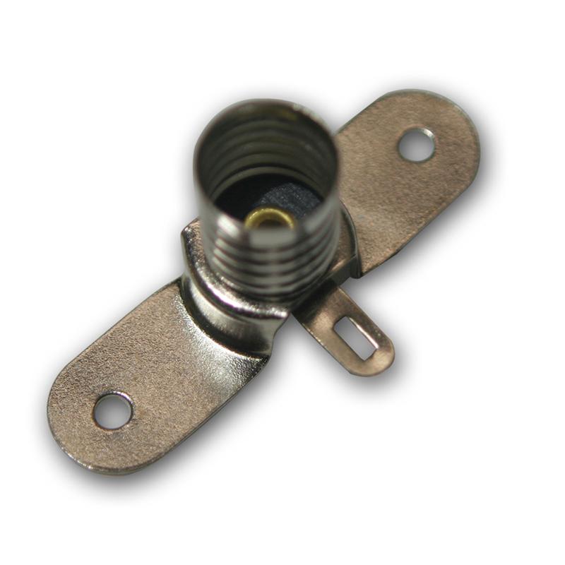 Lampenfassung E10, Fassung E10 Metall-Sockel für E10 Birnen Lampenfassung E10, Fassung E10 Metall-Sockel für E10 Birnen