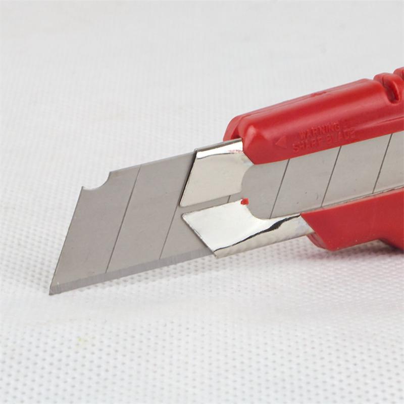 Cuttermesser mit 18mm Klinge, Metallschaft & Klingenfeststeller
