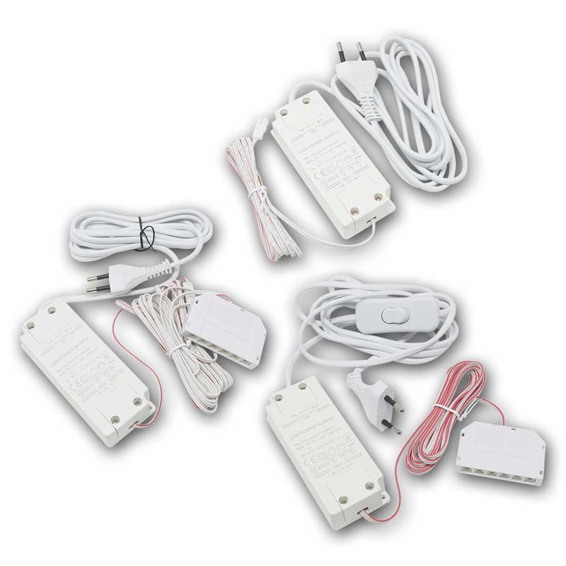 12V LED Netzgerät mit Euro-Stecker & AMP-Anschlussbuchsen